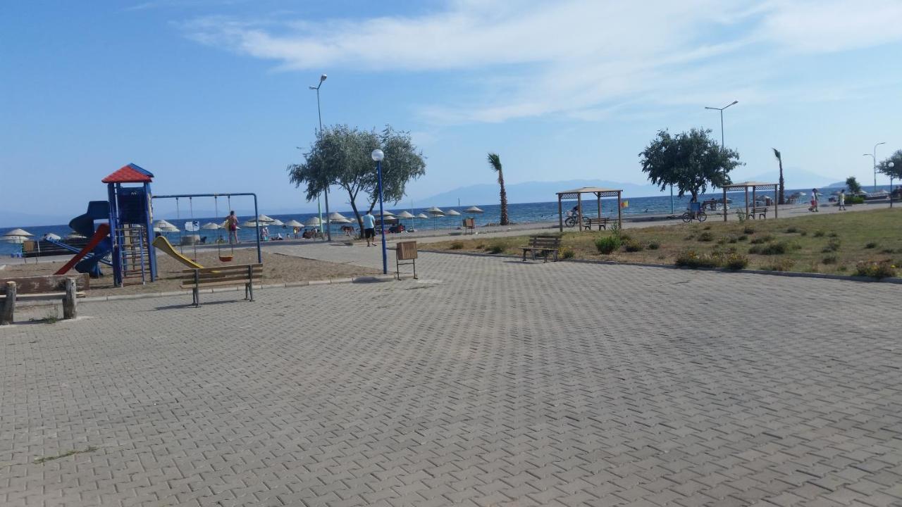 Ata Apart Hotels Urkmez Bagian luar foto